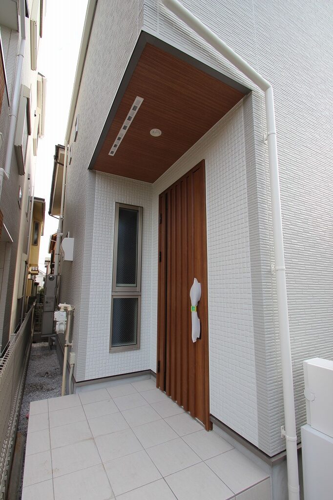 玄関ドア　標準仕様施工イメージ