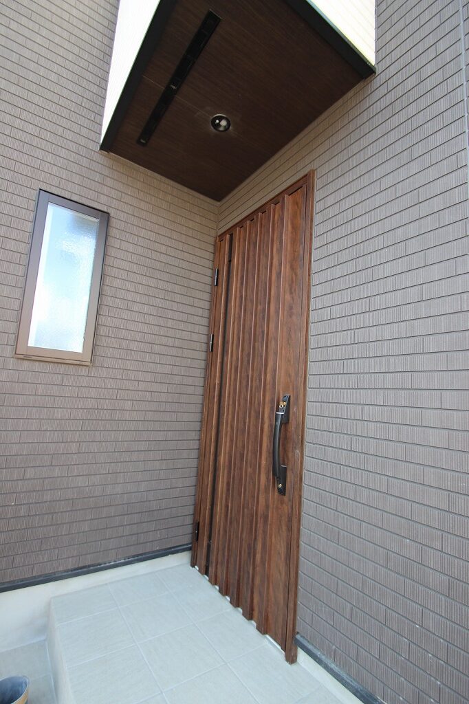 玄関ドア　標準仕様施工イメージ